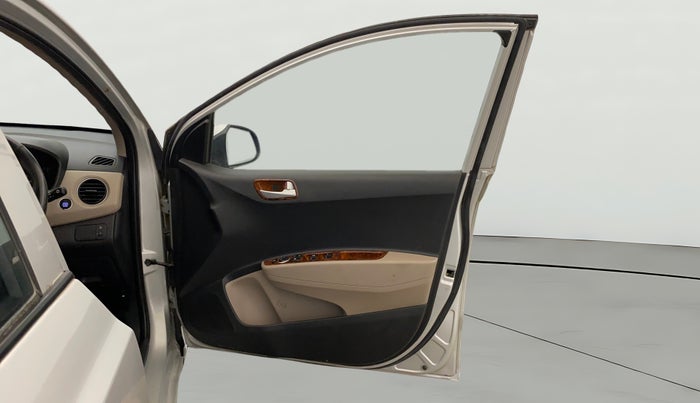 2016 Hyundai Grand i10 ASTA (O) 1.2 KAPPA VTVT, Petrol, Manual, 28,183 km, RHS Front Door