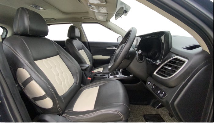 2023 KIA SELTOS HTK PLUS 1.5 IMT, Petrol, Manual, 57,754 km, Right Side Front Door Cabin