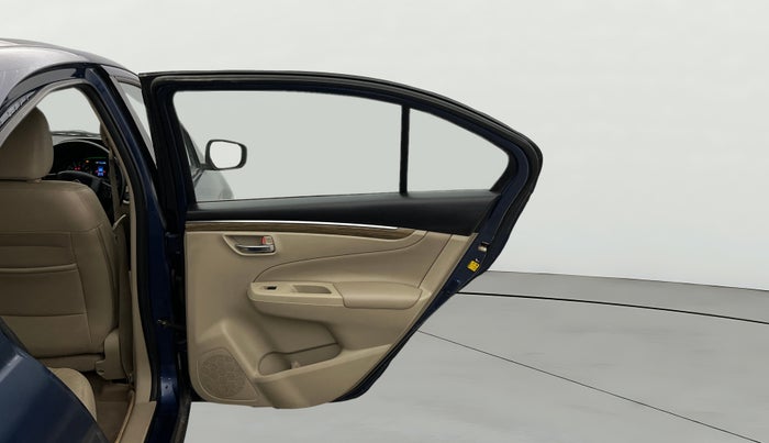 2018 Maruti Ciaz ALPHA  AT 1.5 SHVS PETROL, Petrol, Automatic, 1,02,311 km, RHS Rear Door