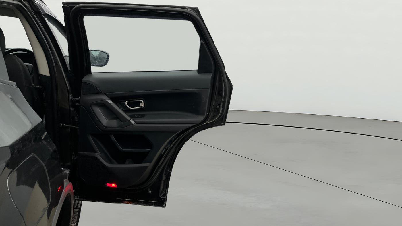 2021 Tata Harrier XZ PLUS 2.0L DARK EDITION, Diesel, Manual, 1,13,204 km, RHS Rear Door