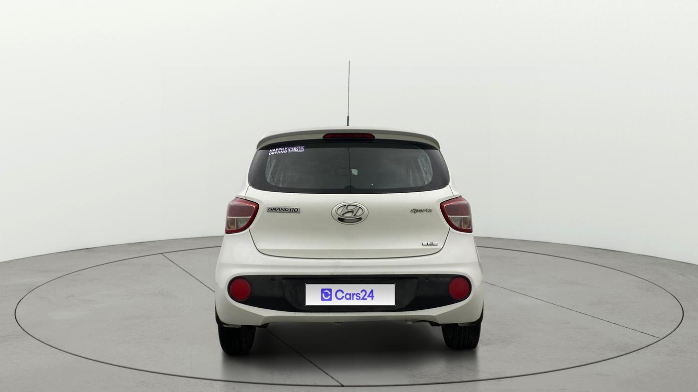 2019 Hyundai Grand i10 SPORTZ AT 1.2 KAPPA VTVT, Petrol, Automatic, 50,650 km, Back/Rear