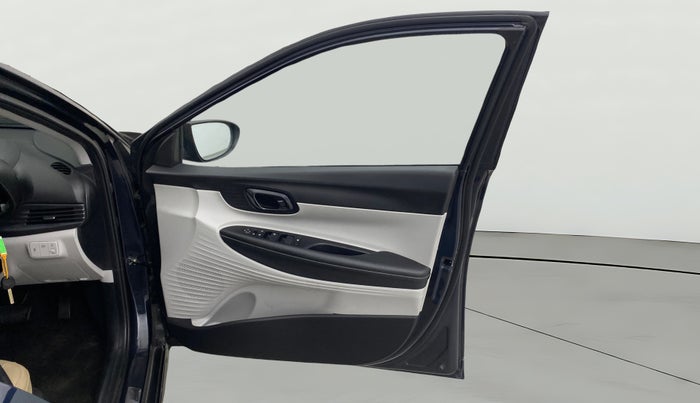 2024 Hyundai NEW I20 Sportz (O) 1.2 IVT, Petrol, Automatic, 9,472 km, RHS Front Door