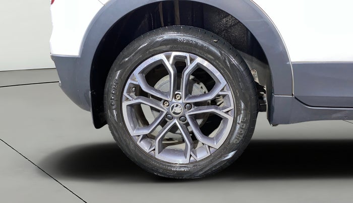 2022 Skoda KUSHAQ STYLE 1.5L TSI DSG, Petrol, Automatic, 50,926 km, Right Rear Wheel