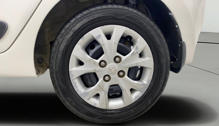 2015 Hyundai Grand i10 SPORTZ 1.2 KAPPA VTVT, Petrol, Manual, 71,440 km, Left Rear Wheel