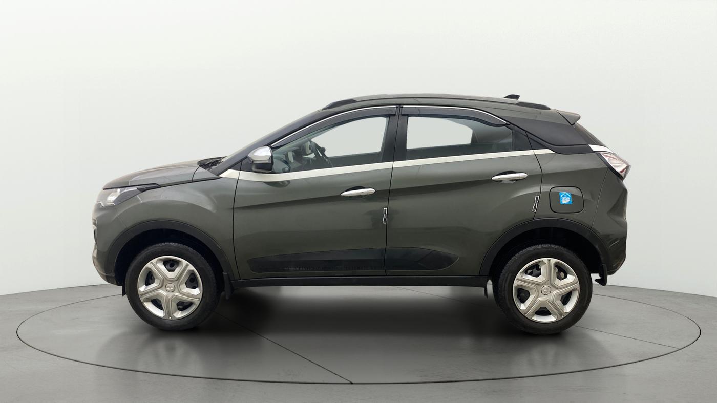 2023 Tata NEXON XM PLUS SUNROOF PETROL, Petrol, Manual, 40,603 km, Left Side