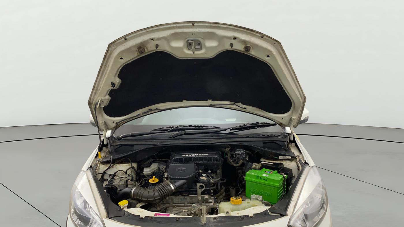 2018 Tata TIGOR XT PETROL, Petrol, Manual, 31,547 km, Open Bonet
