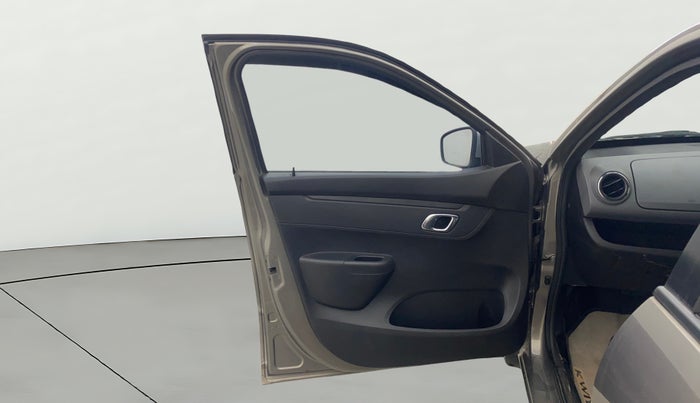 2019 Renault Kwid RXT 1.0 (O), Petrol, Manual, 14,588 km, LHS Front Door