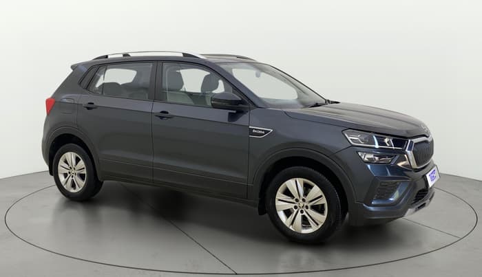 2022 Skoda KUSHAQ AMBITION 1.0L TSI AT, Petrol, Automatic, 62,833 km, Right Front Diagonal