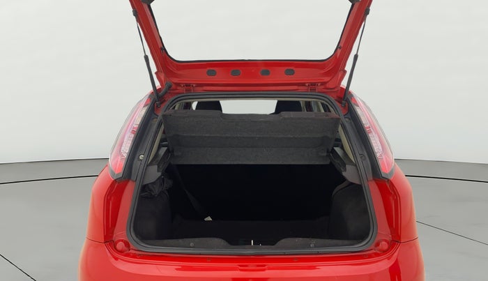 2016 Fiat Punto EVO DYNAMIC 1.2, Petrol, Manual, 60,364 km, Boot Open Zoomed View