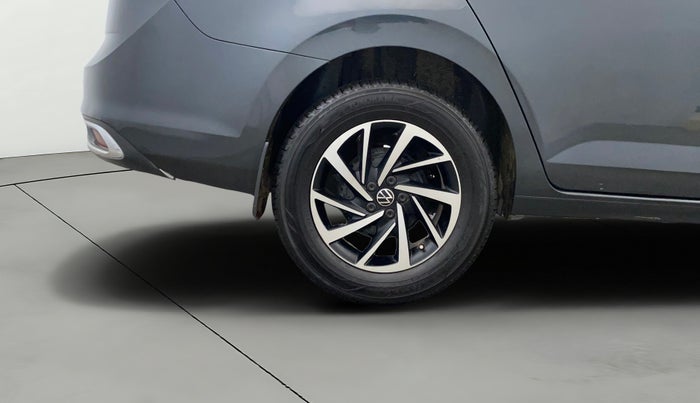 2023 Volkswagen VIRTUS TOPLINE TSI 1.0 AT, Petrol, Automatic, 59,729 km, Right Rear Wheel