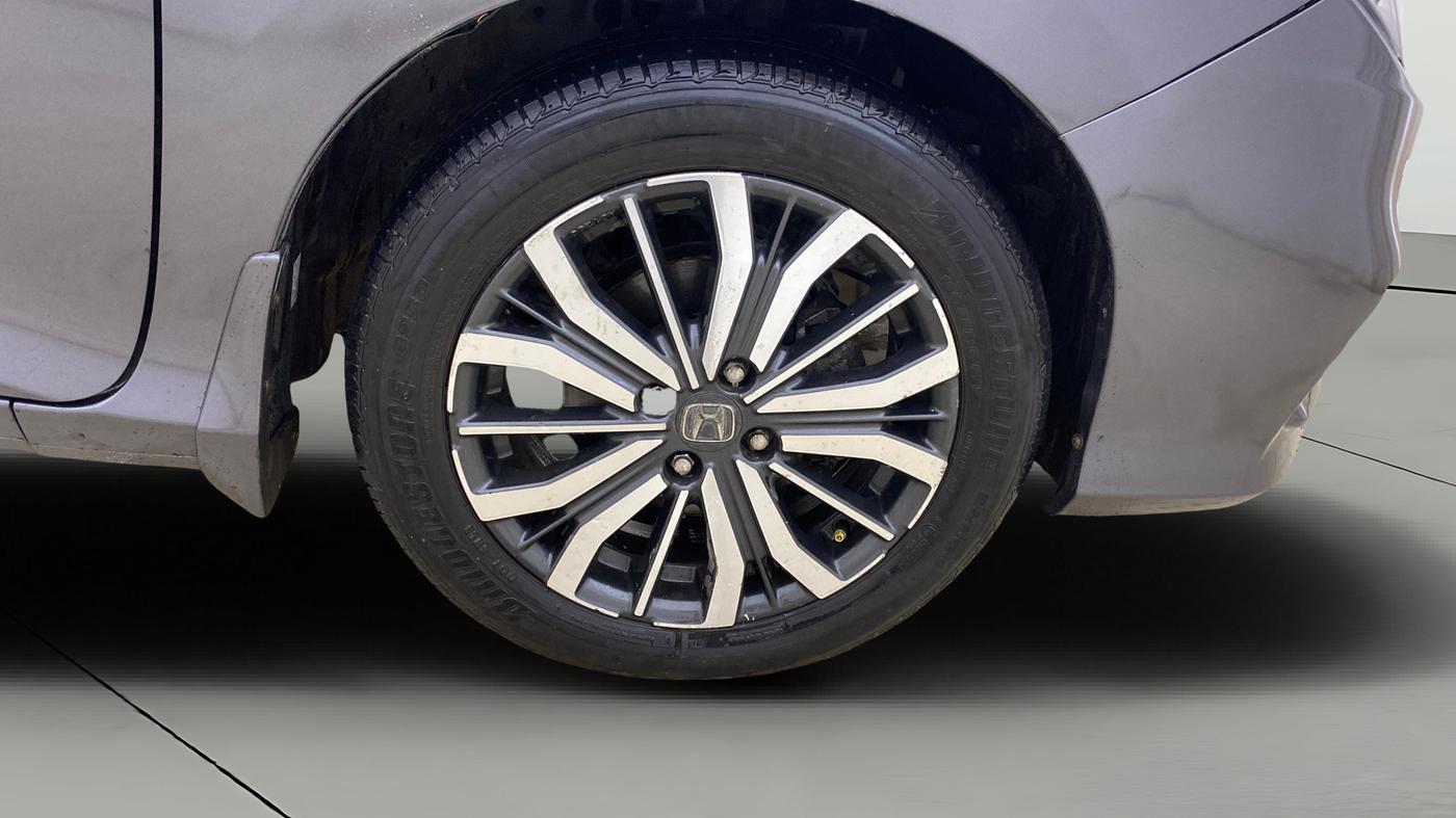 2017 Honda City 1.5L I-VTEC VX CVT, Petrol, Automatic, 1,05,835 km, Right Front Wheel