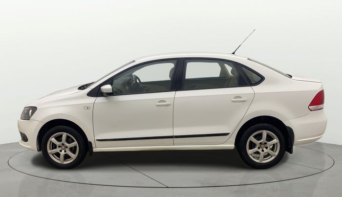 2013 Volkswagen Vento HIGHLINE 1.6 MPI, Petrol, Manual, 1,25,412 km, Left Side
