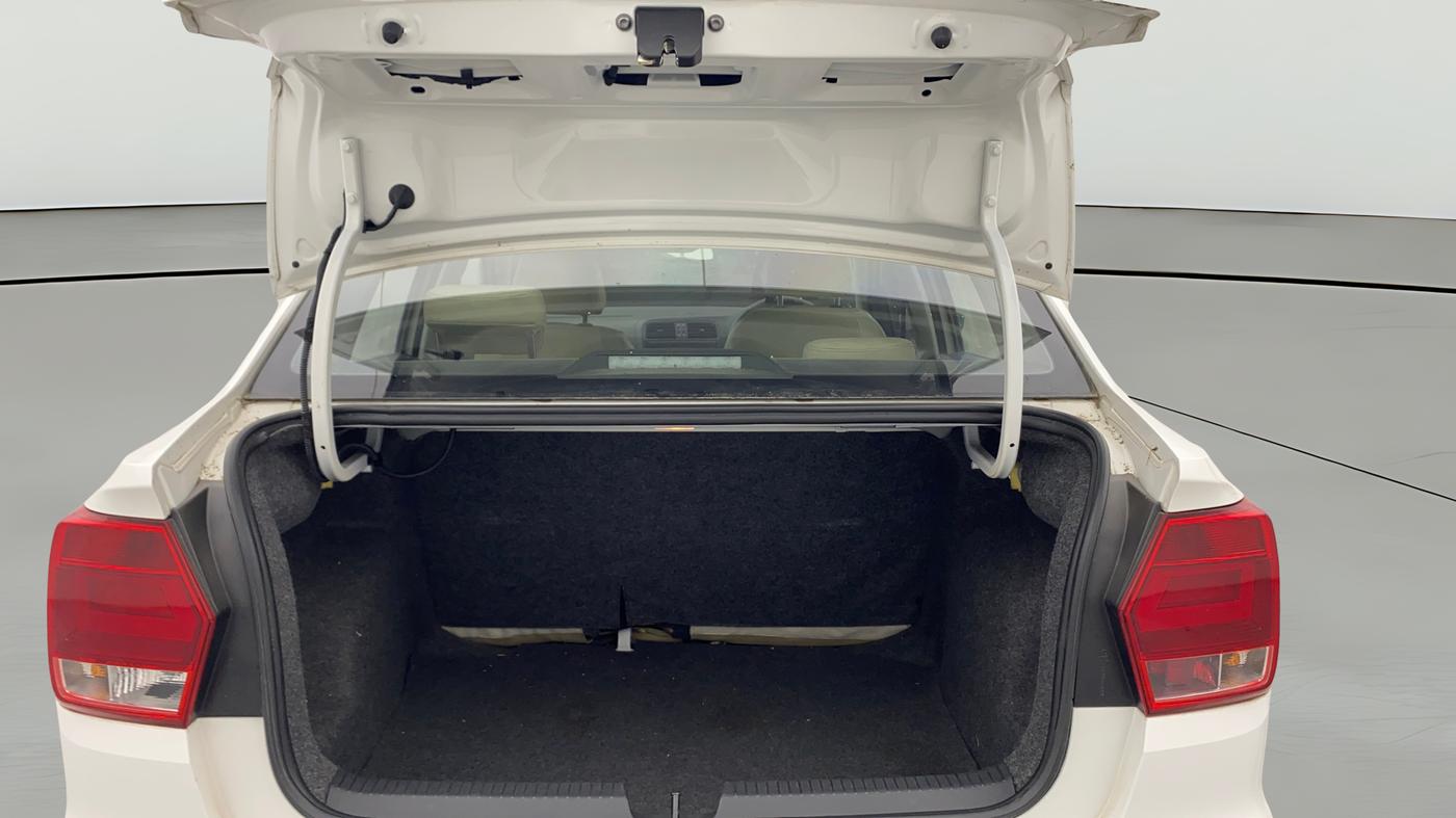 2019 Volkswagen Ameo COMFORTLINE 1.0L, Petrol, Manual, 40,024 km, Boot Open Zoomed View
