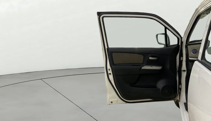 2016 Maruti Wagon R 1.0 LXI CNG, CNG, Manual, 77,948 km, LHS Front Door