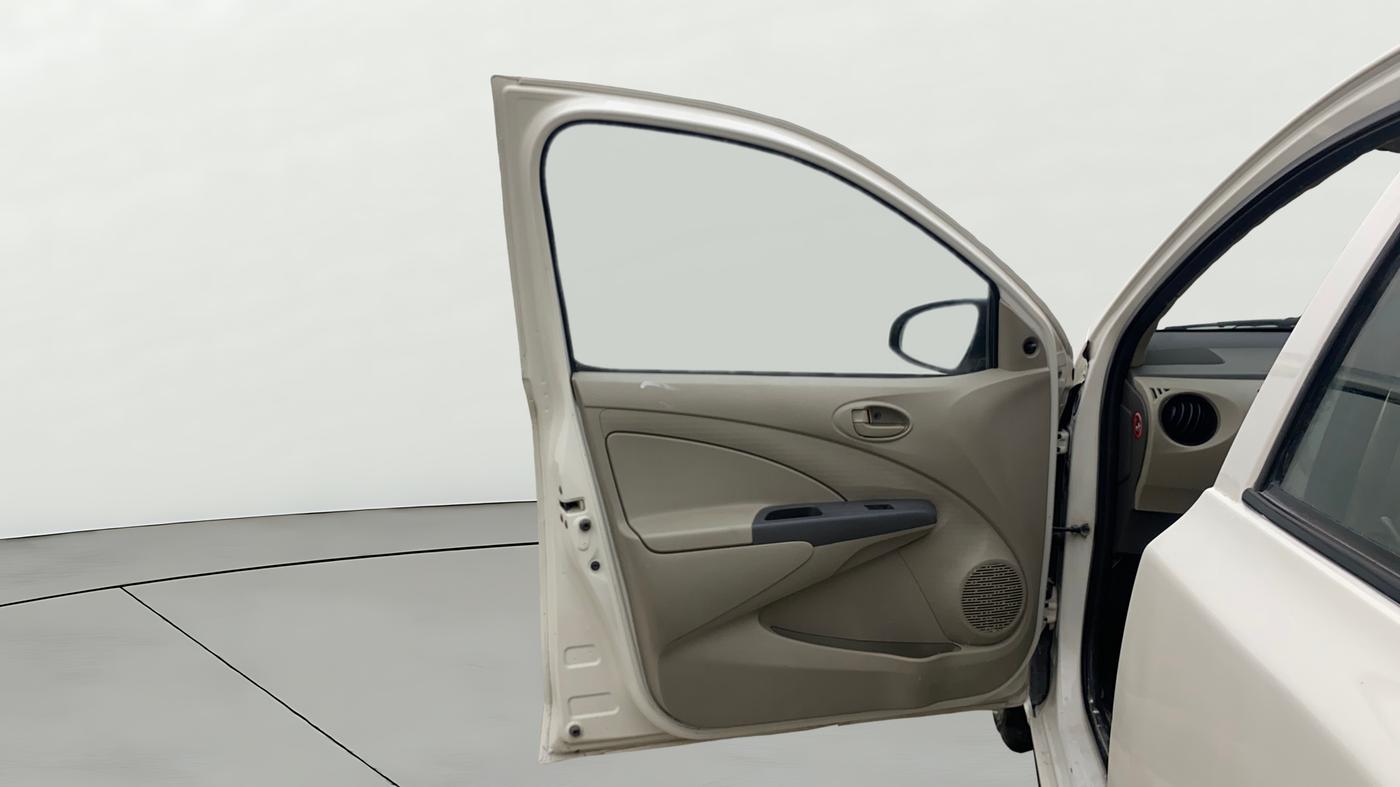 2015 Toyota Etios GD, Diesel, Manual, 86,217 km, LHS Front Door