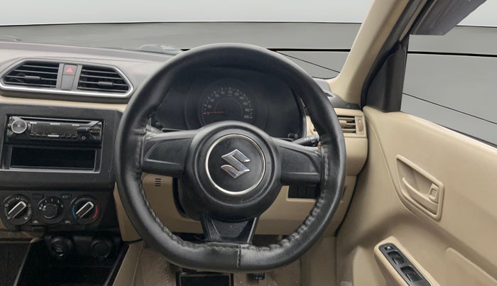 2018 Maruti Dzire LXI, CNG, Manual, 1,09,606 km, Steering Wheel Close Up