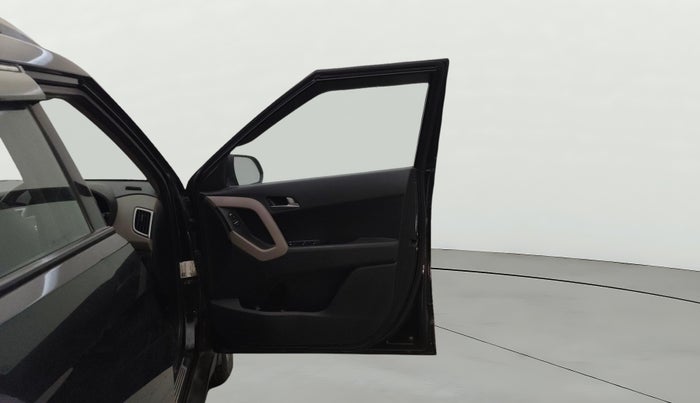 2018 Hyundai Creta SX PLUS 1.6 DIESEL, Diesel, Manual, 1,32,377 km, RHS Front Door