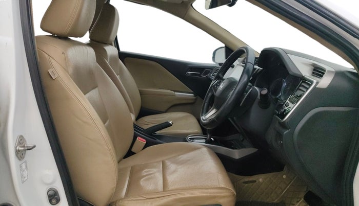 2017 Honda City 1.5L I-VTEC ZX CVT, Petrol, Automatic, 66,841 km, Right Side Front Door Cabin