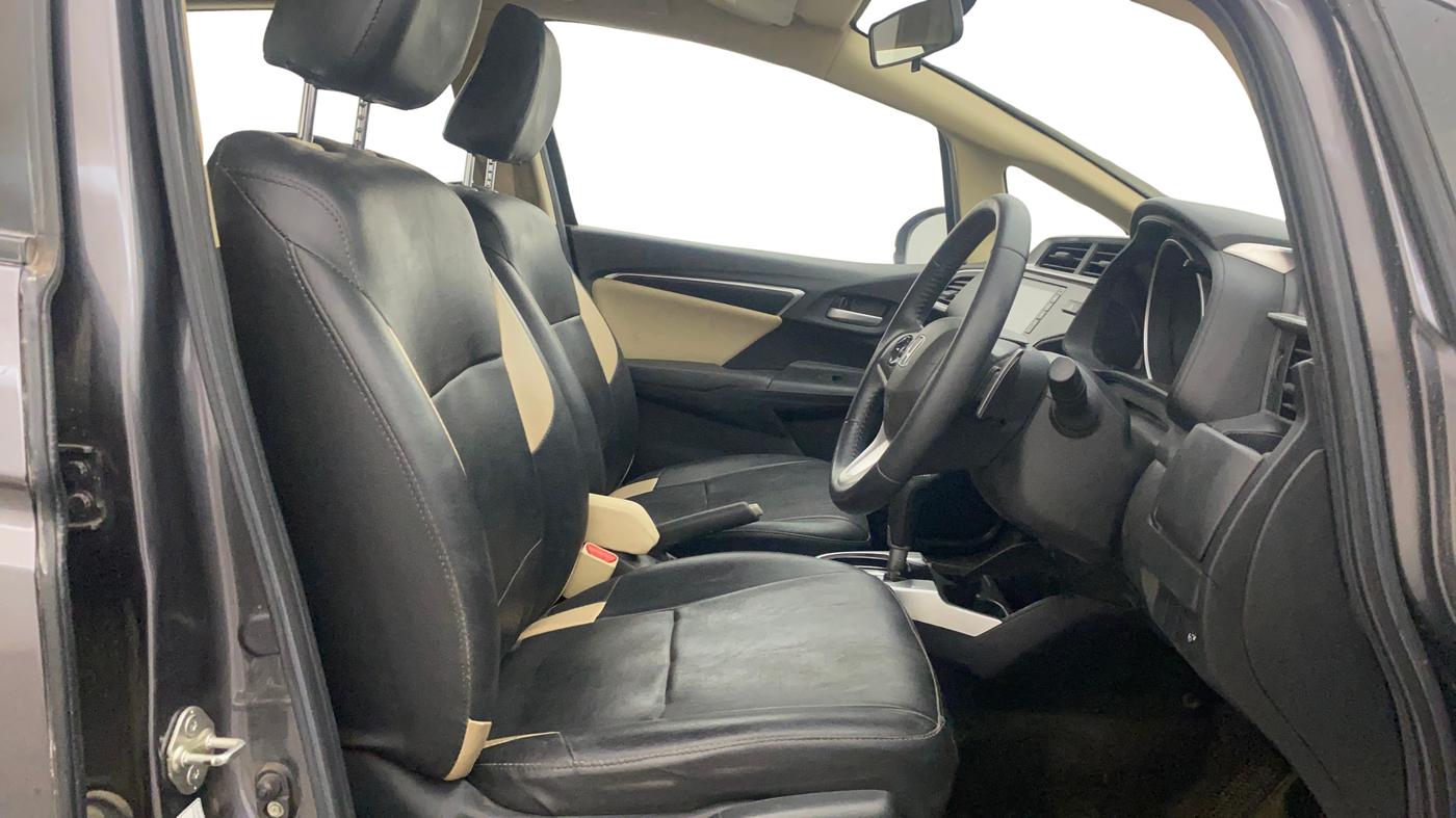 2019 Honda Jazz 1.2L I-VTEC VX CVT, Petrol, Automatic, 32,605 km, Right Side Front Door Cabin