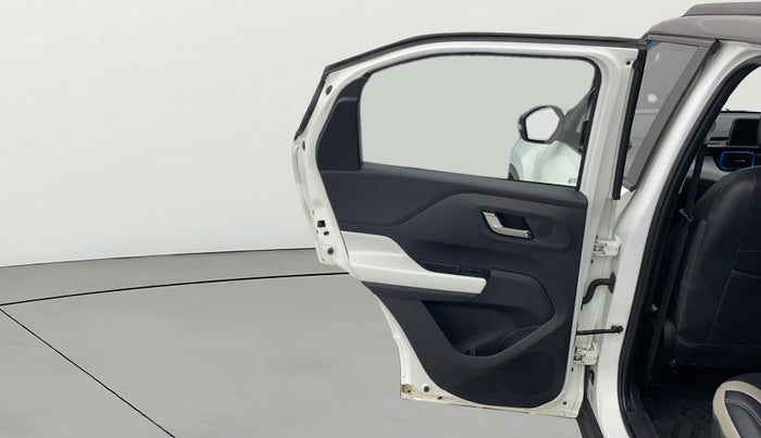 2022 Tata PUNCH CREATIVE AMT 1.2 RTN DUAL TONE, Petrol, Automatic, 10,270 km, LHS Rear Door