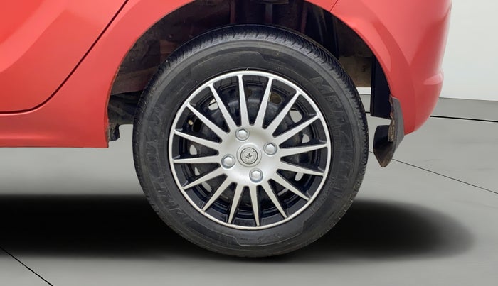 2018 Tata Tiago XTA PETROL, Petrol, Automatic, 65,338 km, Left Rear Wheel