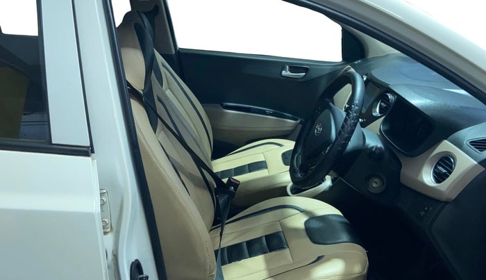 2017 Hyundai Grand i10 SPORTZ 1.2 KAPPA VTVT, Petrol, Manual, 41,714 km, Right Side Front Door Cabin