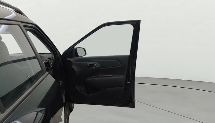 2025 Hyundai EXTER SX 1.2 MT, Petrol, Manual, 3,670 km, RHS Front Door