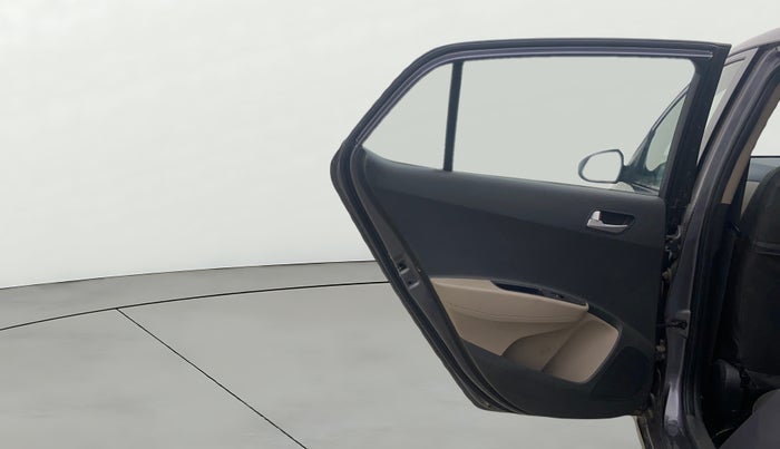 2017 Hyundai Grand i10 SPORTZ 1.2 KAPPA VTVT, Petrol, Manual, 67,783 km, LHS Rear Door