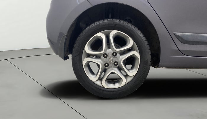 2019 Hyundai Elite i20 ASTA 1.2 (O), Petrol, Manual, 61,986 km, Right Rear Wheel