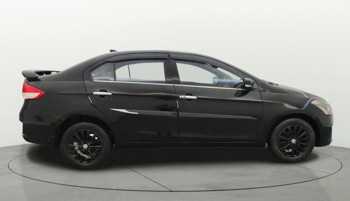 2017 Maruti Ciaz ZETA DIESEL 1.3, Diesel, Manual, 1,11,198 km, Right Side View