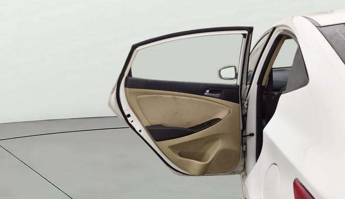 2016 Hyundai Verna FLUIDIC 4S 1.6 VTVT S AT, Petrol, Automatic, 78,631 km, LHS Rear Door