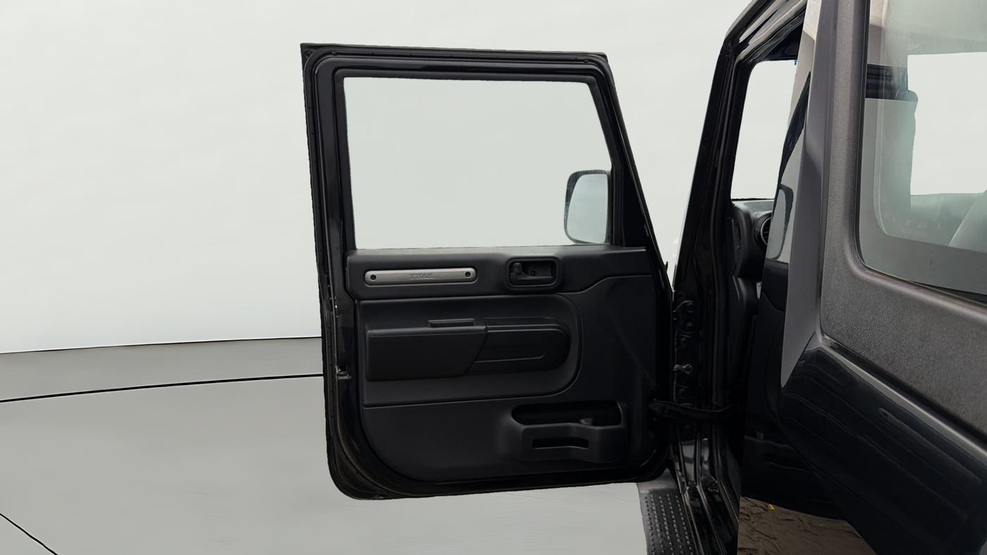 2021 Mahindra Thar LX PETROL HT 4WD AT, Petrol, Automatic, 36,568 km, LHS Front Door