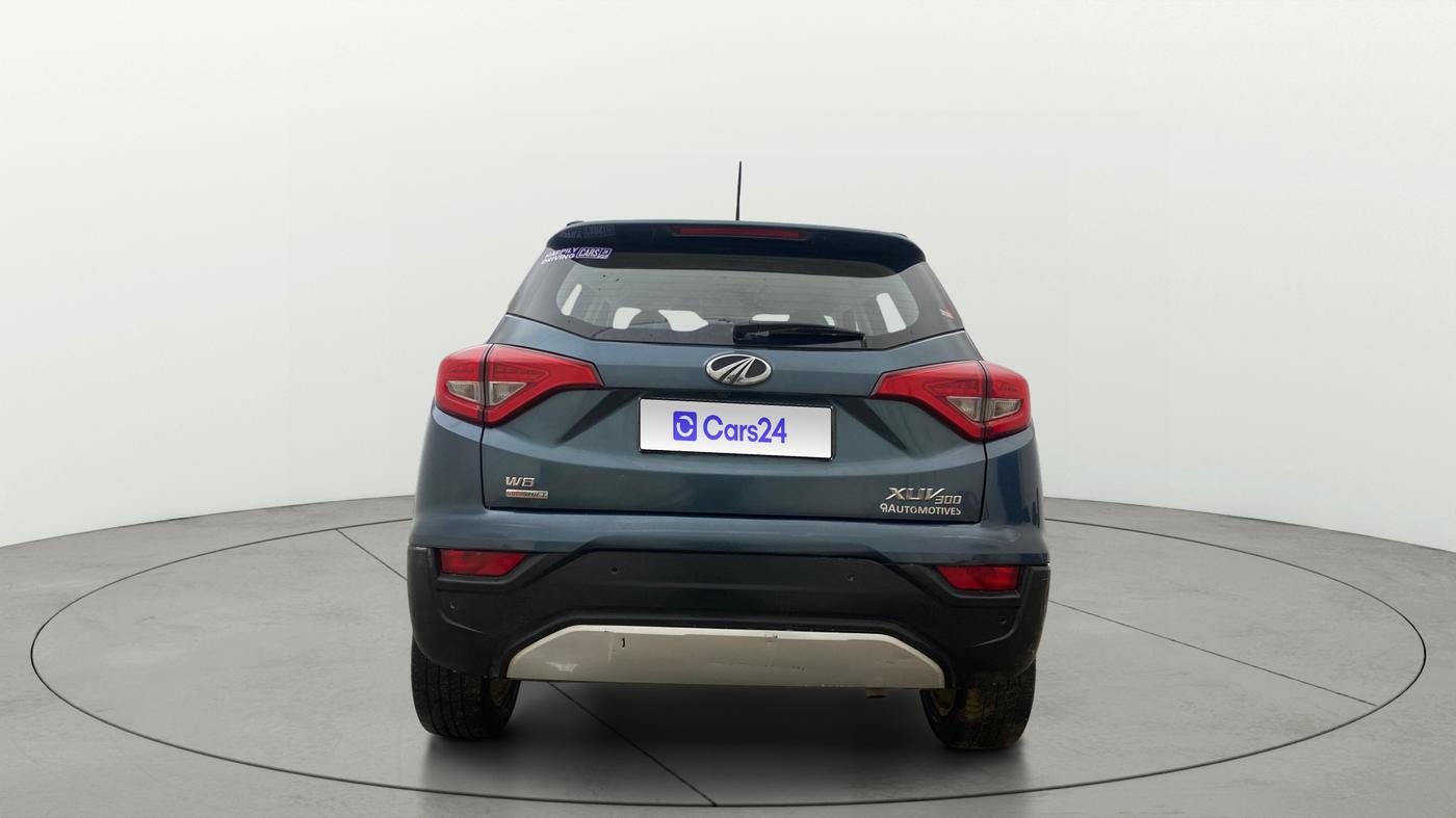2019 Mahindra XUV300 W8 1.5 DIESEL AMT, Diesel, Automatic, 73,135 km, Back/Rear