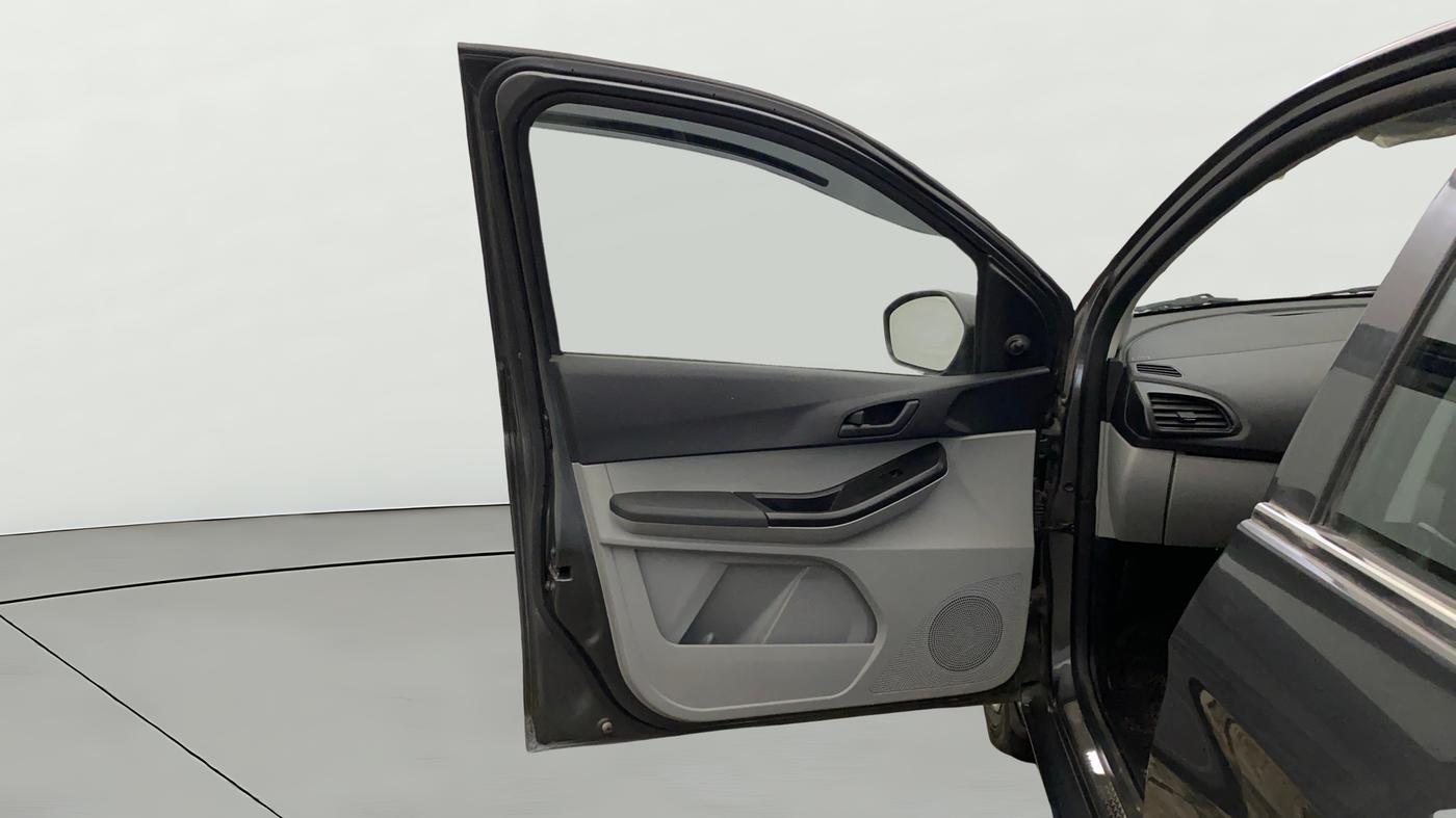 2022 Tata Tiago XM CNG, CNG, Manual, 19,250 km, LHS Front Door