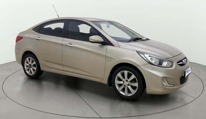 2013 Hyundai Verna FLUIDIC 1.6 VTVT SX OPT AT, Petrol, Automatic, 69,066 km, Right Front Diagonal