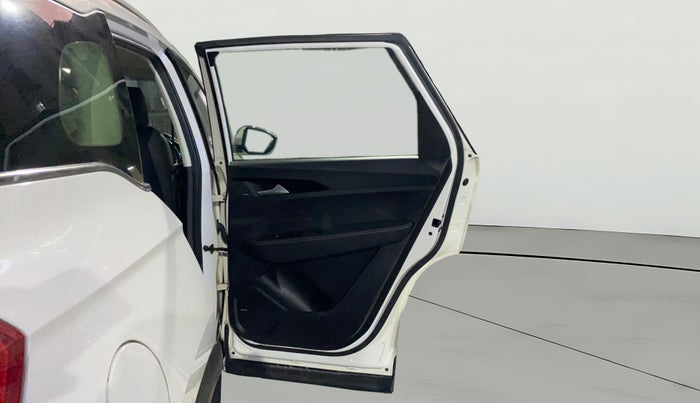 2019 MG HECTOR SHARP 1.5 DCT PETROL, Petrol, Automatic, 60,434 km, RHS Rear Door