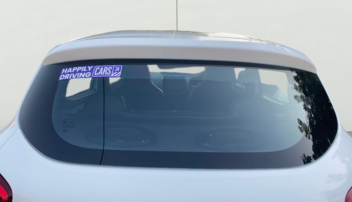 2016 Renault Kwid RXL, Petrol, Manual, 66,887 km, Rear Windshield