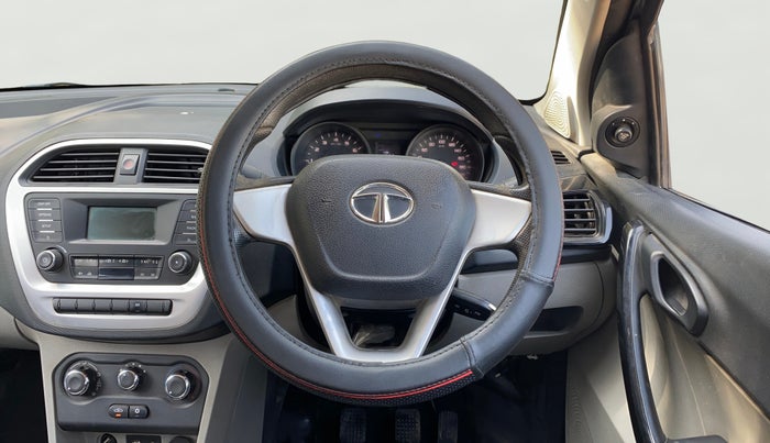 2016 Tata Tiago XT PETROL, Petrol, Manual, 1,09,603 km, Steering Wheel Close Up
