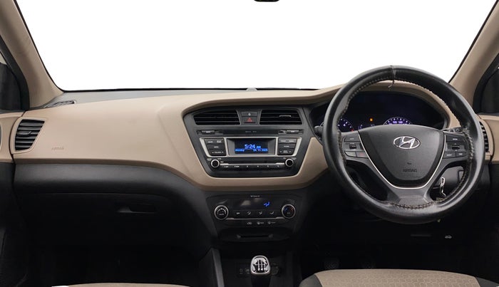 2017 Hyundai Elite i20 SPORTZ 1.4 CRDI, Diesel, Manual, 1,12,064 km, Dashboard