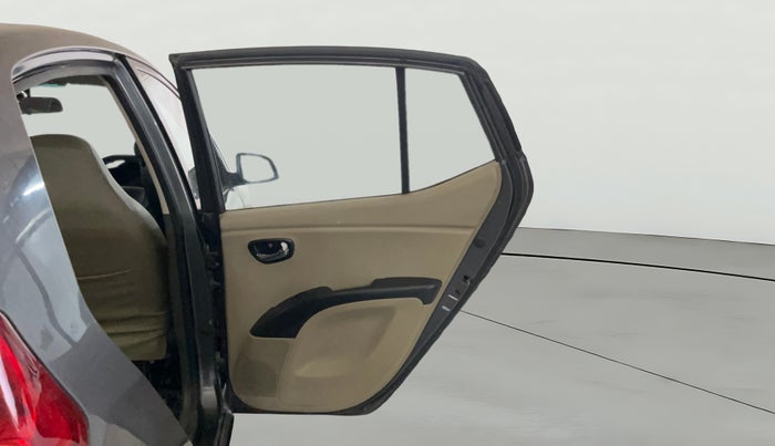 2012 Hyundai i10 MAGNA 1.2, Petrol, Manual, 1,00,643 km, RHS Rear Door