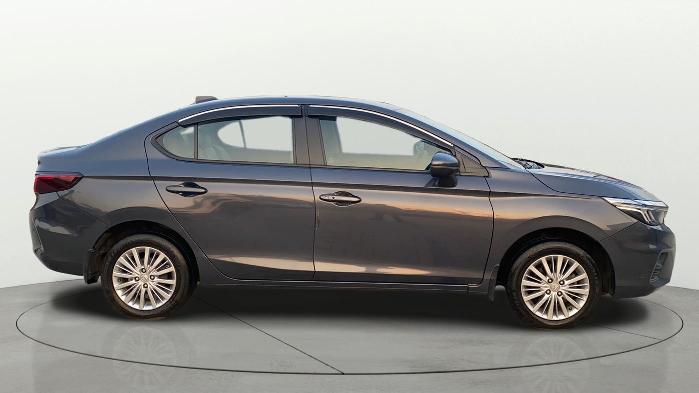 2022 Honda City 1.5L I-VTEC V MT 5TH GEN, Petrol, Manual, 1,35,449 km, Right Side View