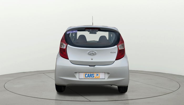 2017 Hyundai Eon MAGNA +, Petrol, Manual, 83,187 km, Back/Rear