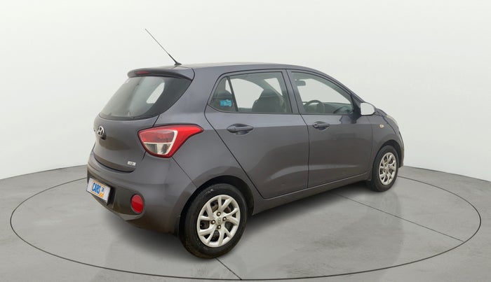2017 Hyundai Grand i10 MAGNA 1.2 KAPPA VTVT, Petrol, Manual, 57,995 km, Right Back Diagonal