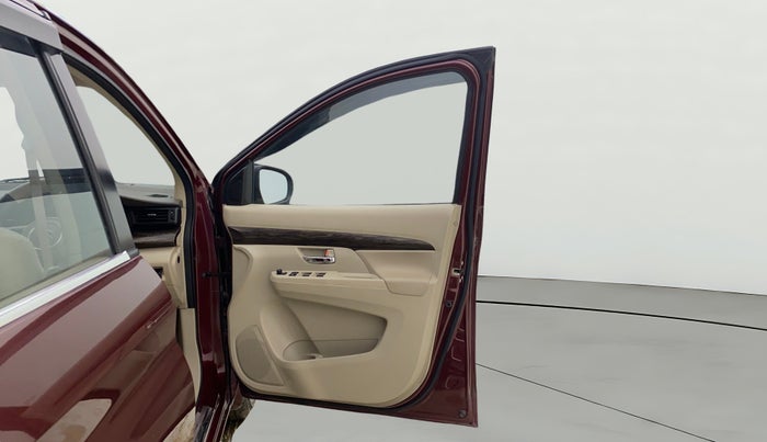 2019 Maruti Ertiga ZXI SHVS, Petrol, Manual, 14,705 km, RHS Front Door