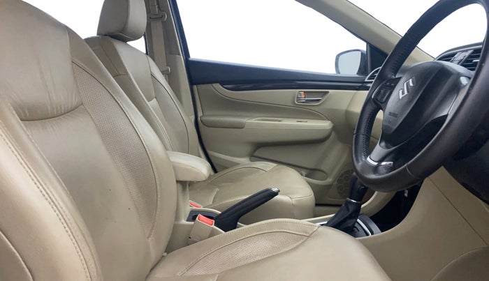 2017 Maruti Ciaz ALPHA  AT 1.4  PETROL, Petrol, Automatic, 17,891 km, Right Side Front Door Cabin