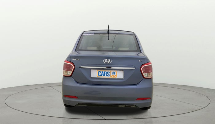 2015 Hyundai Xcent SX 1.2, Petrol, Manual, 48,203 km, Back/Rear