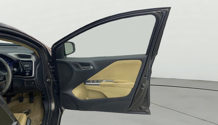 2015 Honda City 1.5L I-VTEC VX, Petrol, Manual, 1,04,537 km, RHS Front Door