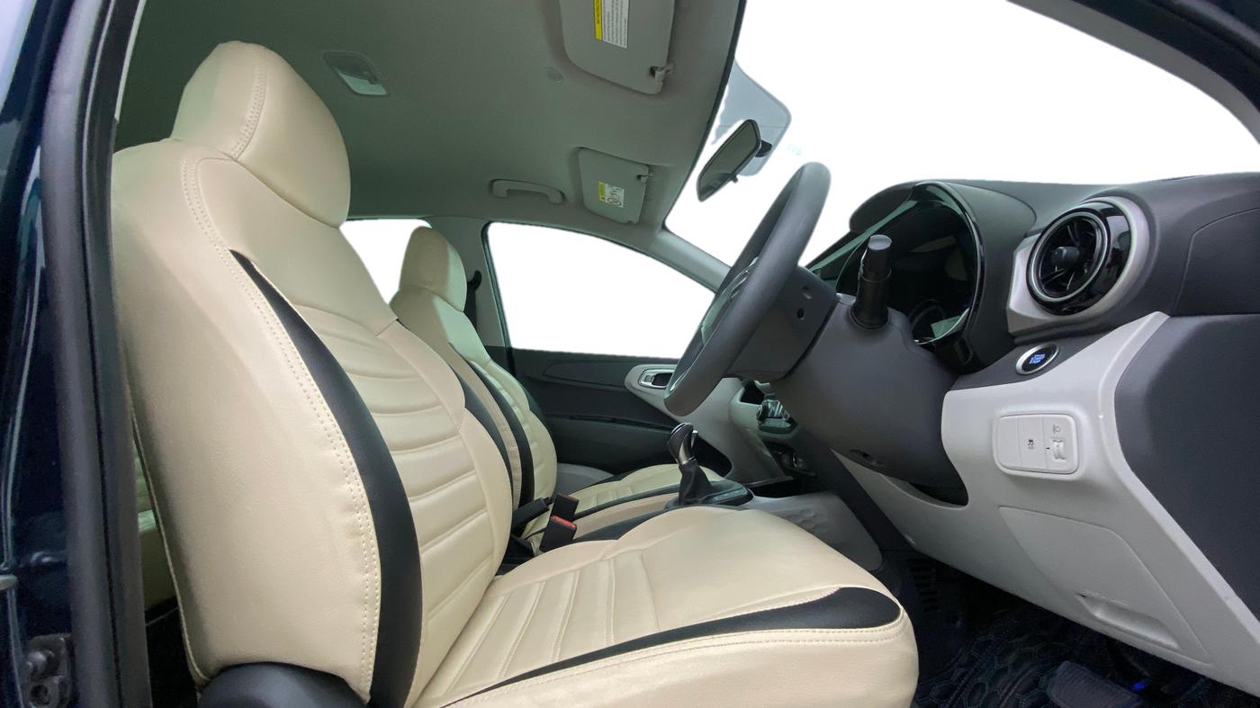 2025 Hyundai GRAND I10 NIOS Sportz (O) 1.2 Kappa AMT, Petrol, Automatic, 3,161 km, Right Side Front Door Cabin