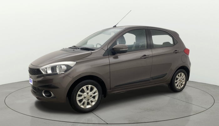 2017 Tata Tiago XZA PETROL, Petrol, Automatic, 66,985 km, Left Front Diagonal