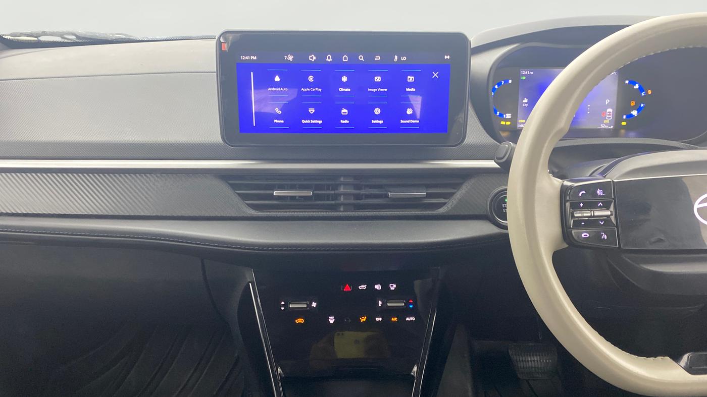 2024 Tata NEXON Creative Plus S 1.2 Revotron 6AMT Dark Edition, CNG, Automatic, 46,394 km, Air Conditioner